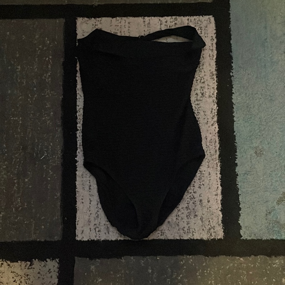 Size 8 black strapless swimsuit